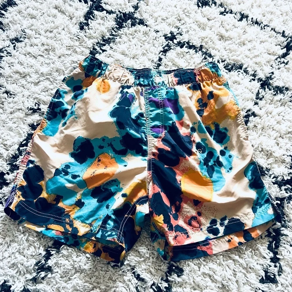 Urban Outfitters Mens Retro Swimming Shorts Size Medium